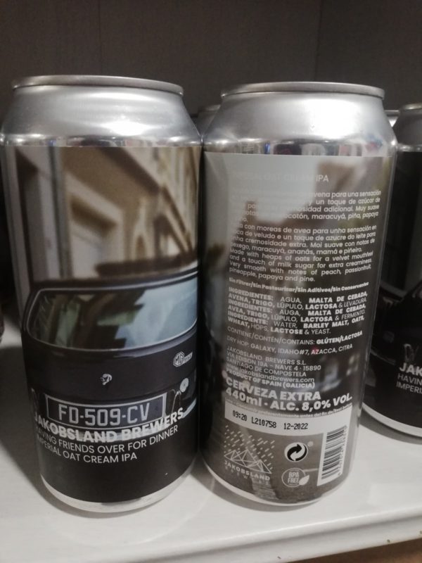 El gato que bebía cerveza