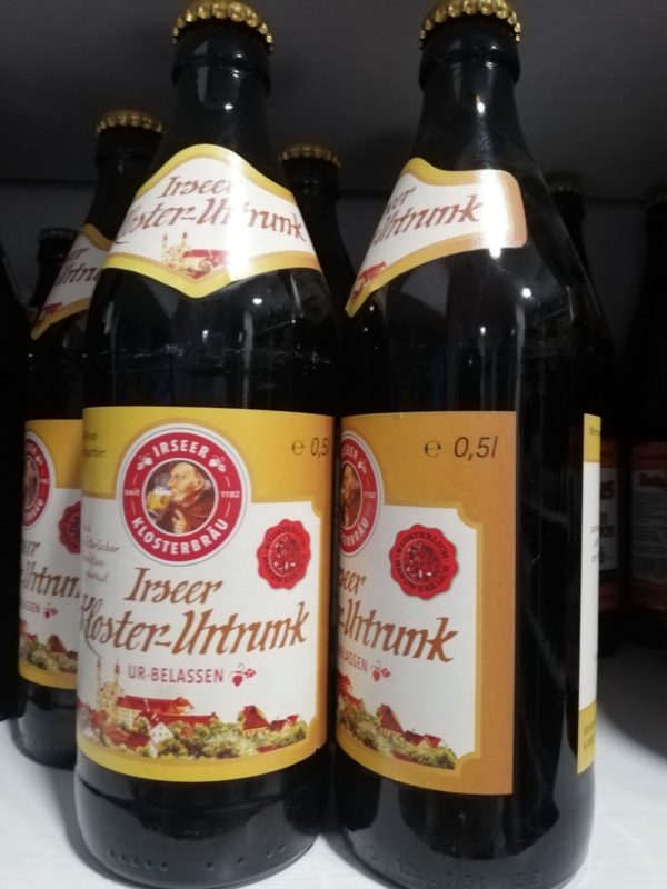 El gato que bebía cerveza