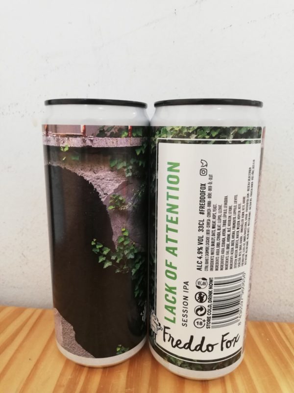 El gato que bebía cerveza