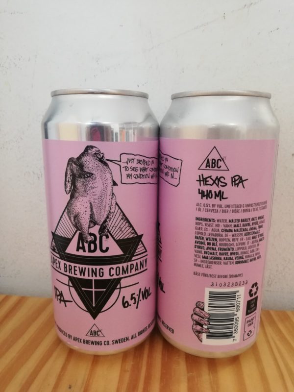 El gato que bebía cerveza