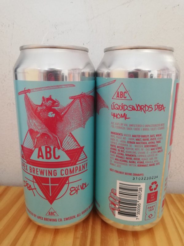 El gato que bebía cerveza