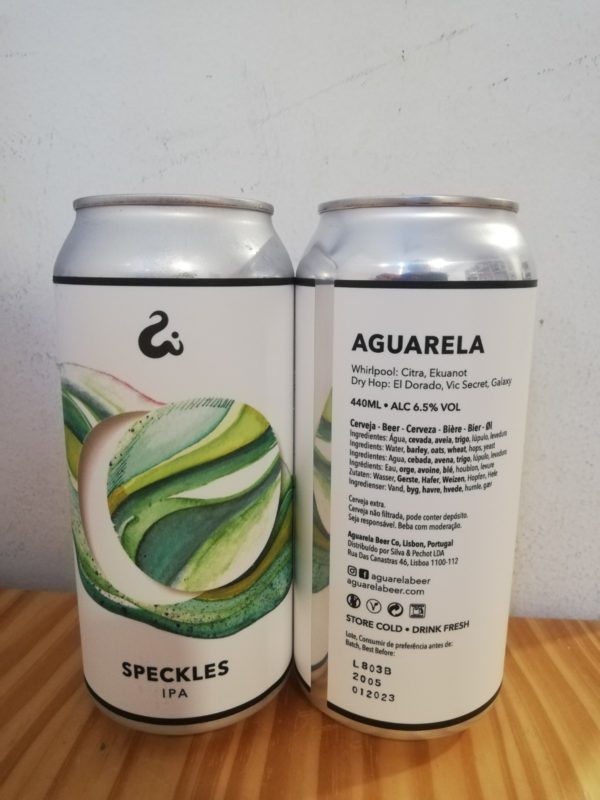 El gato que bebía cerveza