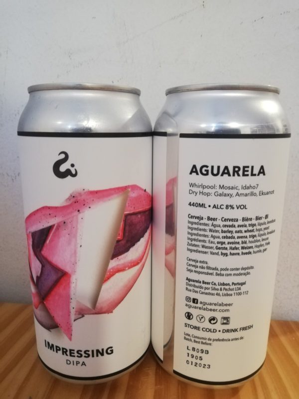 El gato que bebía cerveza