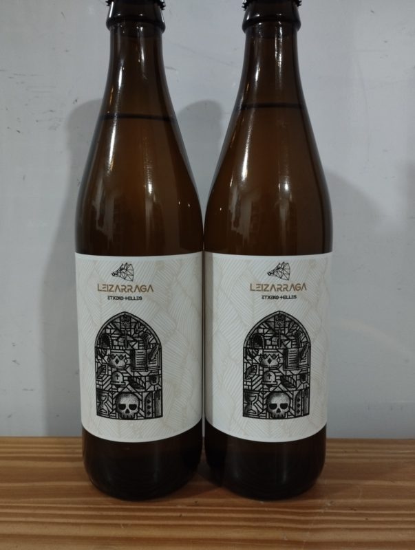 El gato que bebía cerveza